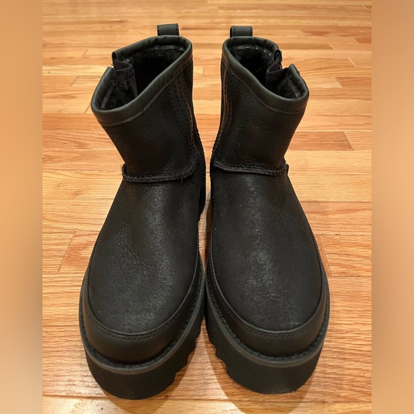 UGG Black Classic Rebel Biker Mini, Size 7 NEW - Picture 1 of 6